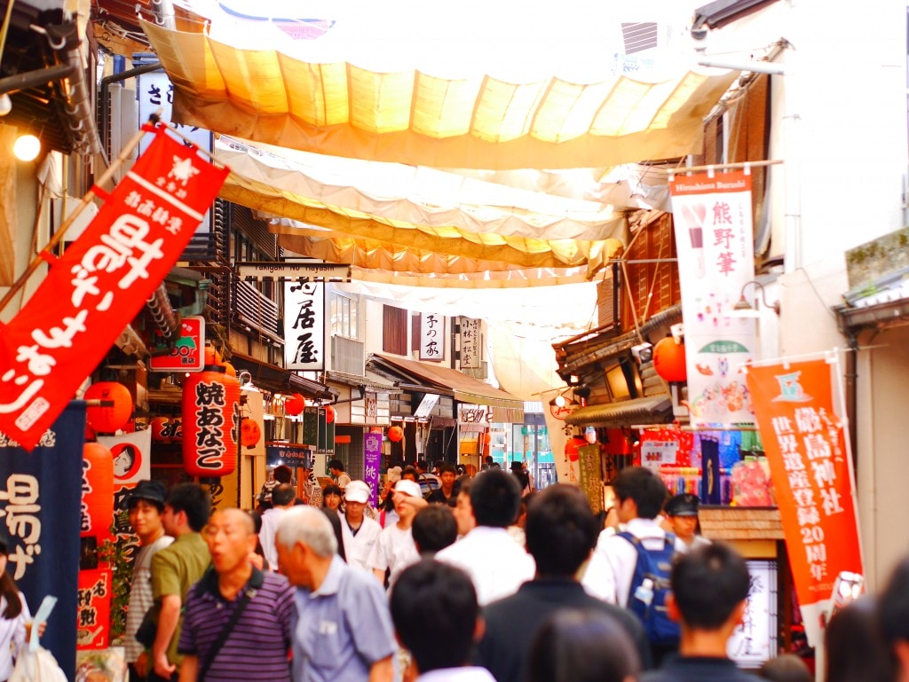 (日本-廣島)日本三景:宮島嚴島神社。走進千年海上鳥居的絕美時光,還有超萌小鹿陪你逛!日本必遊景點推薦/廣島觀光旅遊/日本旅遊 - 第12張圖 (日本-廣島)日本三景:宮島嚴島神社。走進千年海上鳥居的絕美時光,還有超萌小鹿陪你逛!日本必遊景點推薦/廣島觀光旅遊/日本旅遊