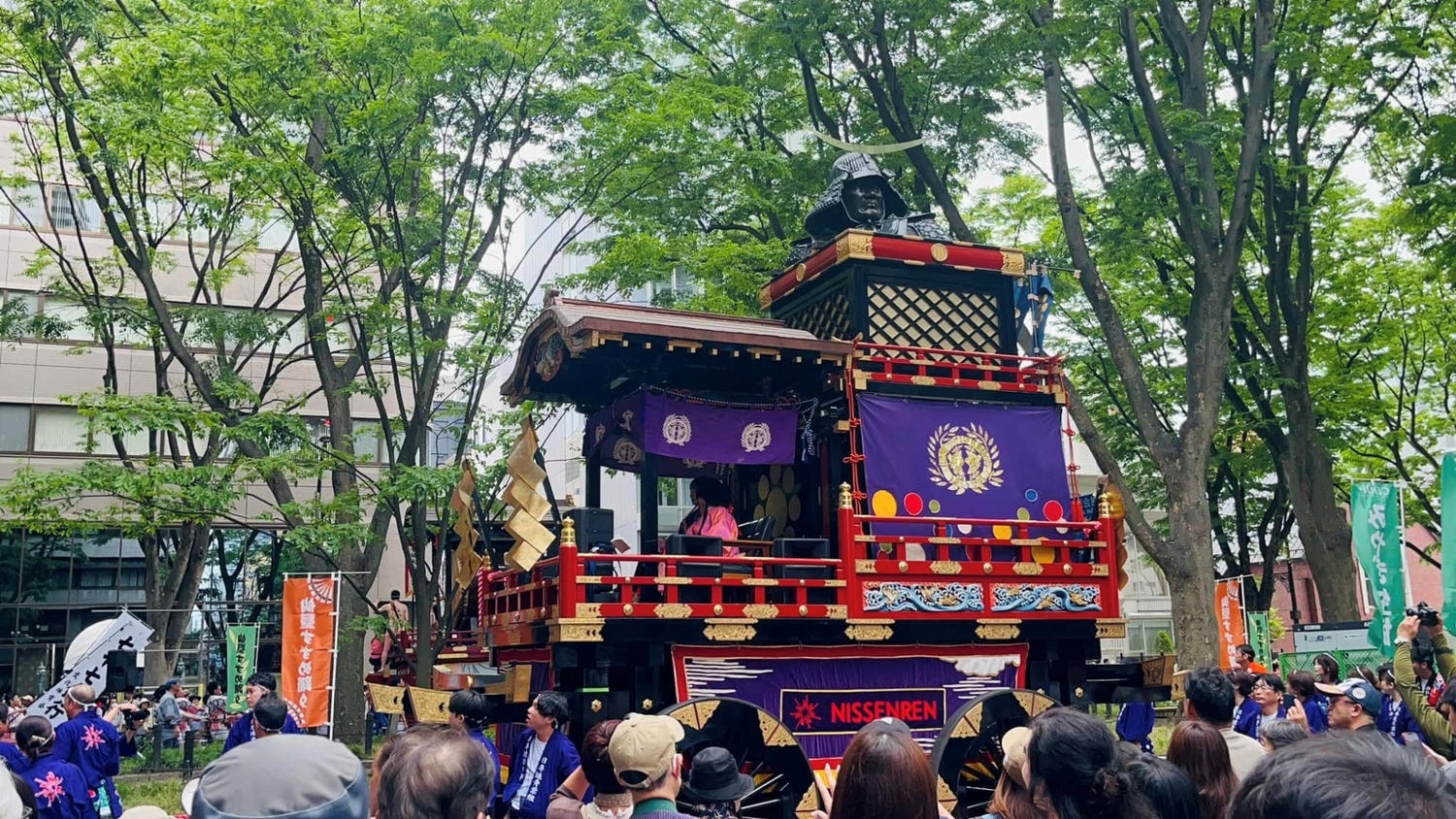 (日本-仙台)一生必看一次的仙台靈魂！「青葉祭」震撼直擊：穿梭百年的雀舞巡遊，感受伊達政宗的武士精神。日本必遊景點推薦/日本祭典行程/仙台旅遊推薦/日本東北旅遊推薦/文化之旅
