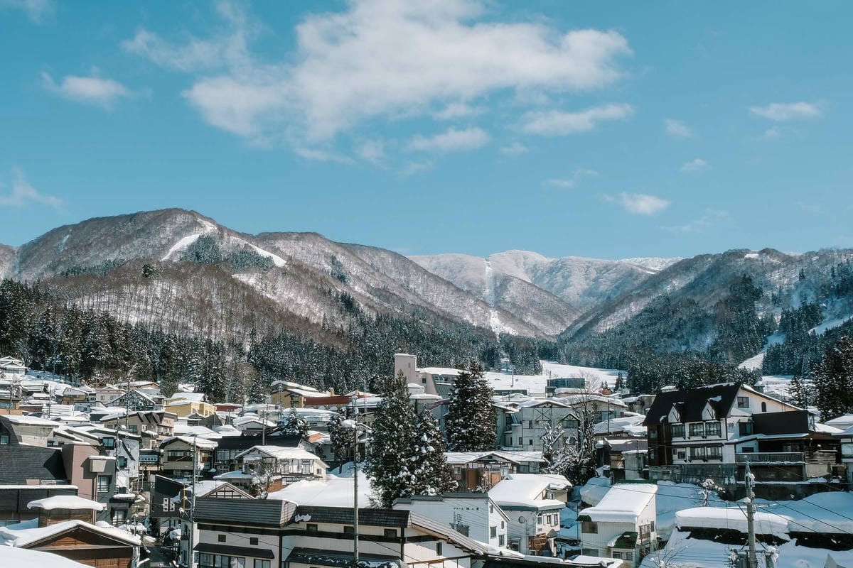 啊(日本-長野)日本滑雪初體驗初學者滑雪景點推薦。滑雪&溫 啊(日本-長野)日本滑雪初體驗初學者滑雪景點推薦。滑雪&溫
