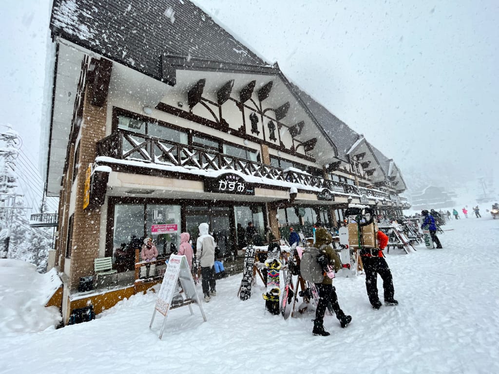 啊(日本-長野)日本滑雪初體驗初學者滑雪景點推薦。滑雪&溫 啊(日本-長野)日本滑雪初體驗初學者滑雪景點推薦。滑雪&溫
