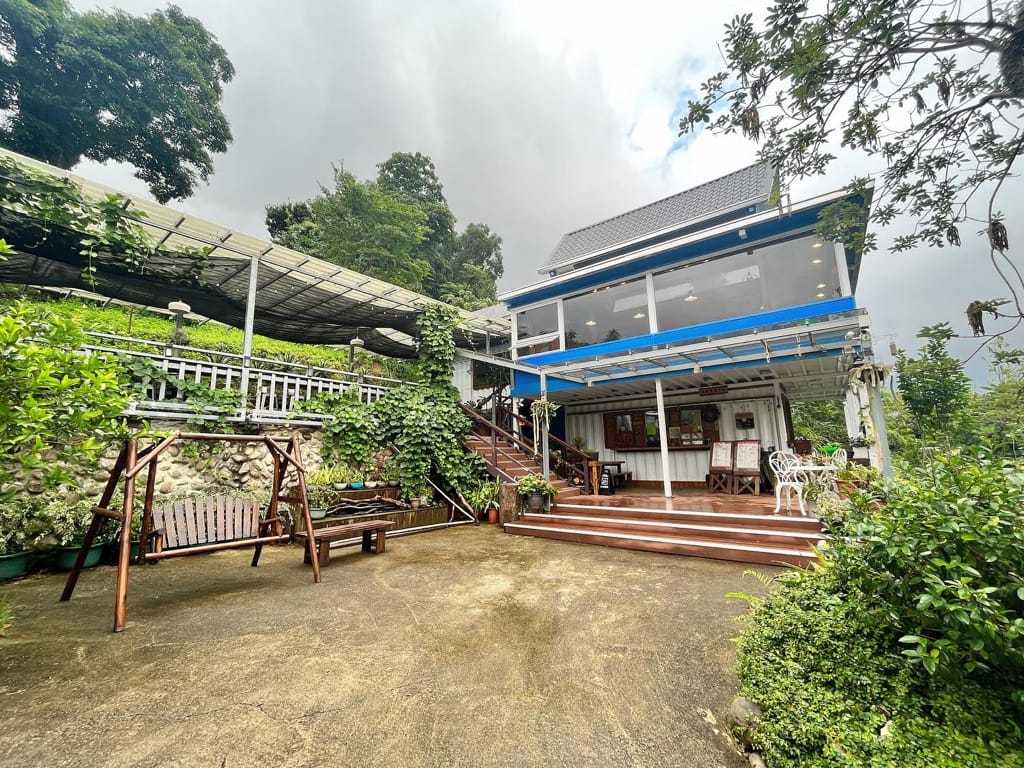 新竹景點 | 日木花園Gao Garden:坐擁 270 度夢幻雲海!超美藍白玻璃屋,彷彿漫步在雲端 - 第2張圖 新竹景點 | 日木花園Gao Garden:坐擁 270 度夢幻雲海!超美藍白玻璃屋,彷彿漫步在雲端