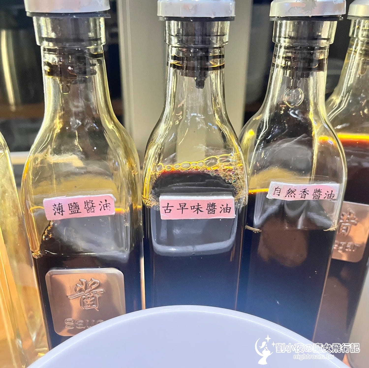 （台灣-新竹)竹北美食新開幕『初十火鍋』鄰近水圳森林公園，純熬湯底與巨無霸海鮮的質感饗宴！（含價位與實測心得）